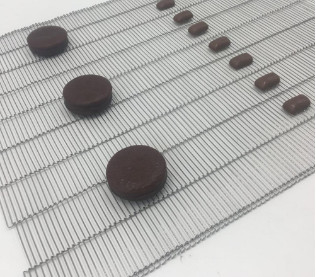 Vlakke Kettingsverbinding Oven Conveyor Belt Iron Mesh voor VoedselVerwerkende industrie