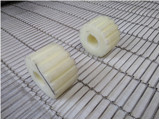 De Draadriem op hoge temperatuur Mesh For Eggs Conveyor van de Roestvrij staalkleder