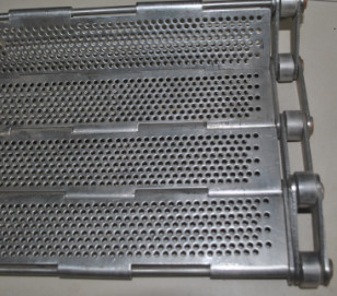 Geperforeerd 430 Roestvrij staal Chip Conveyor Chain Plate Belt